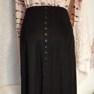 Briggs of New York black skirt size medium